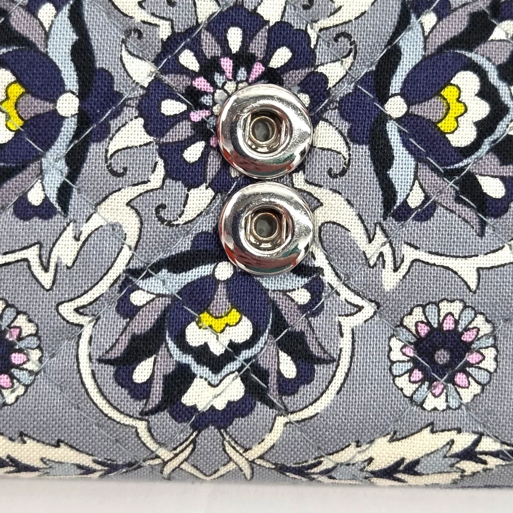 Vera Bradley Plaza Tile Floral Geometric RFID Large Tab Wallet Spring 2021 NWOT